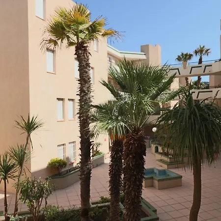 شقة Climatise Front De Avec Terrasse, Piscine, Et Garage Privatif A - Fr-1-472a-217 *